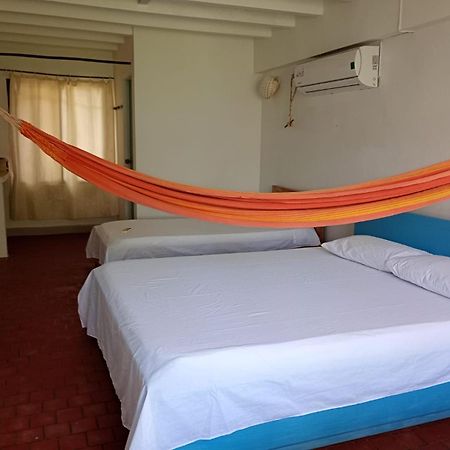 Hotel Mar Amar Casa De Playa à Coveñas Extérieur photo